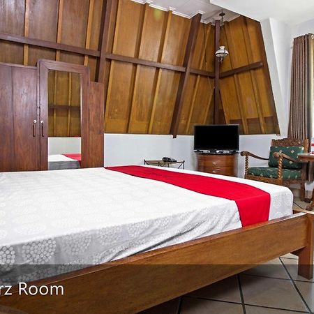 Reddoorz Plus Near Parahyangan University Hotel Bandung Kültér fotó