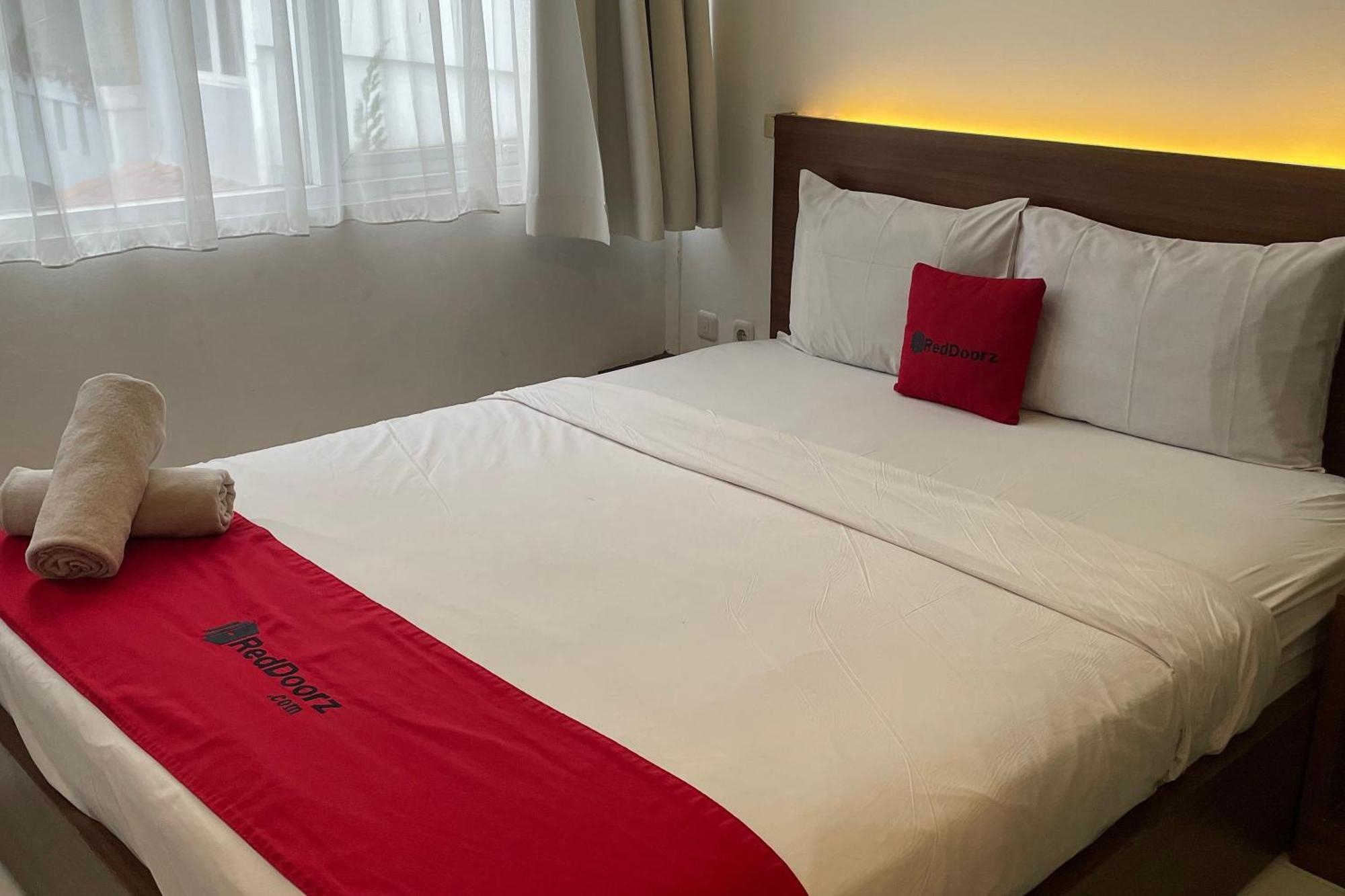 Reddoorz Plus Near Parahyangan University Bandung Kültér fotó